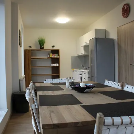 Modern Flat Few Steps From Subway *